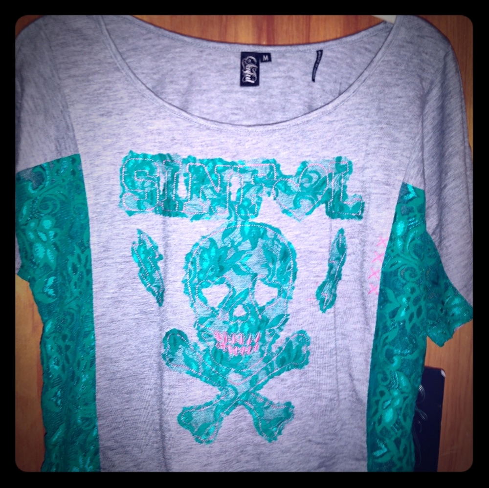 Women's L Sinful cropped t-shirt